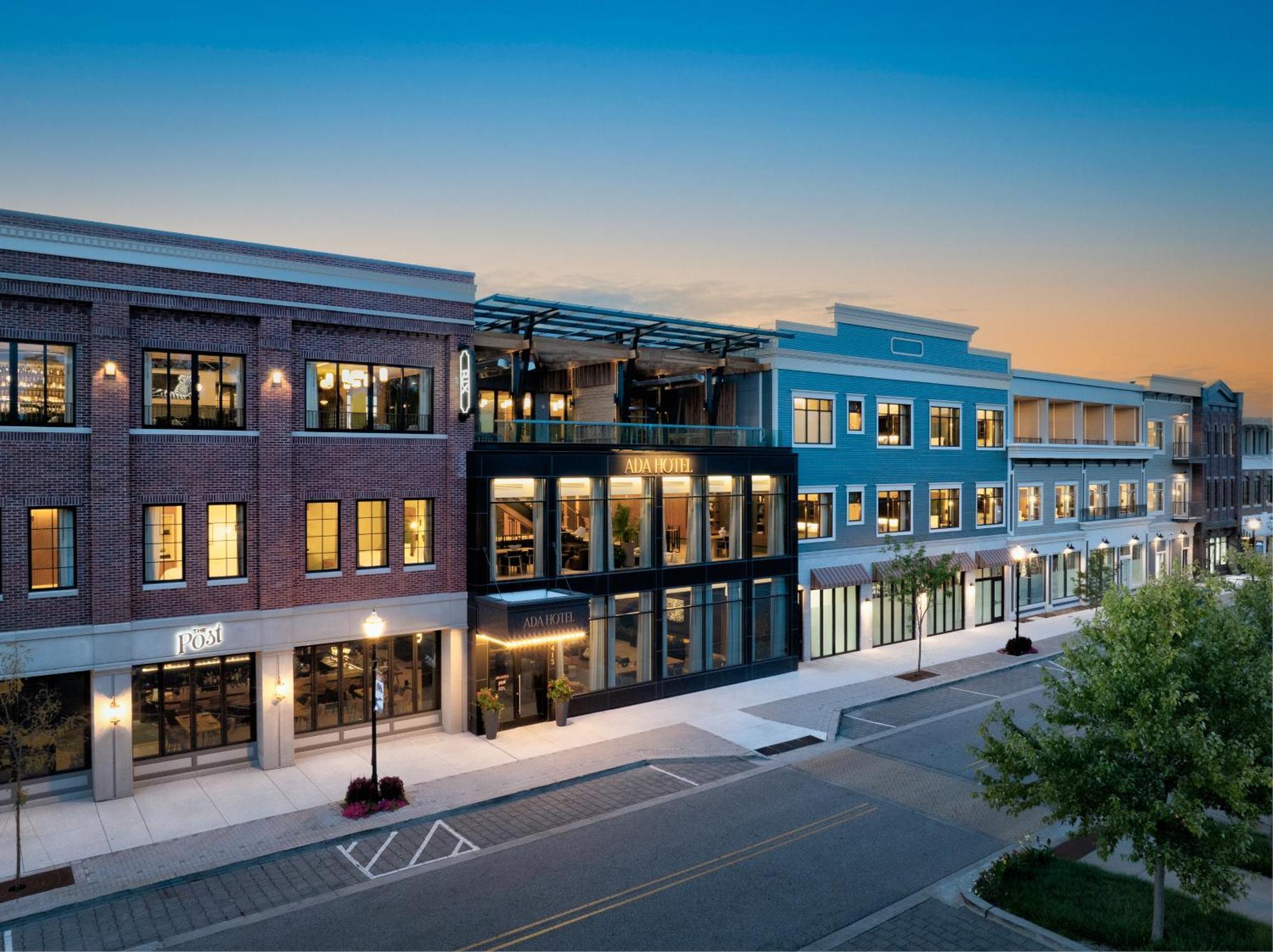 Ada Hotel Exterior photo